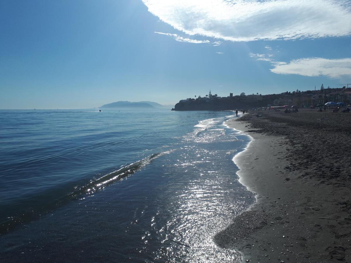 Studio 2 Sea Front Рінкон-де-ла-Вікторія Екстер'єр фото